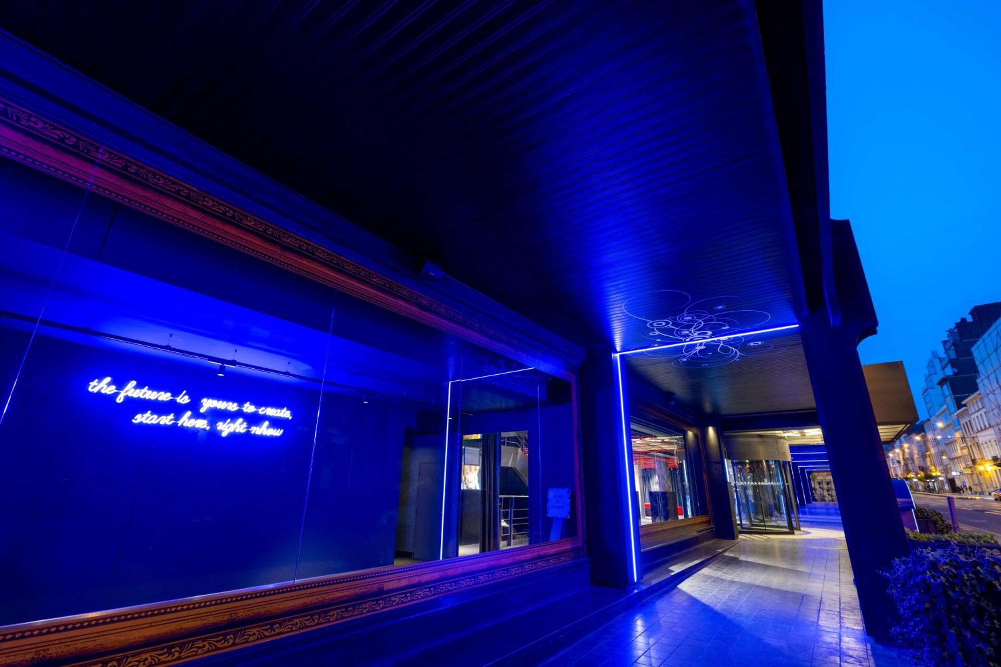 นาว บรัสเซลส์ บลูม Hotel Saint-Josse-ten-Noode ภายนอก รูปภาพ